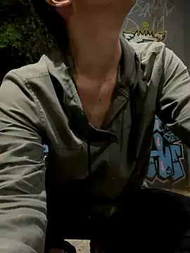 Liam_Moss's cam snapshot