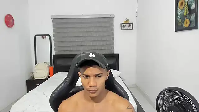 corzoethan live sex cam