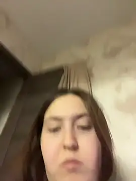 Charming_hamster_'s cam snapshot