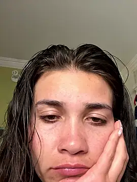 aurora_divine live sex cam