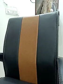 piryasharma005's cam snapshot