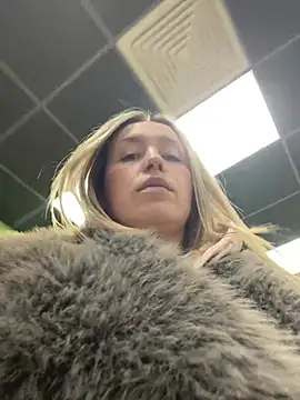 MerlinDave's cam snapshot