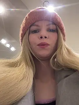 katty_cutey's cam snapshot