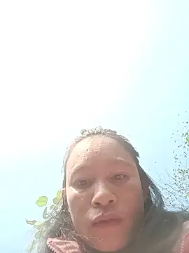 simi-lucy's cam snapshot