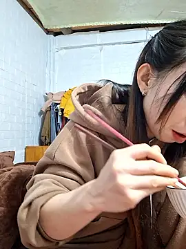 Adela-222's cam snapshot