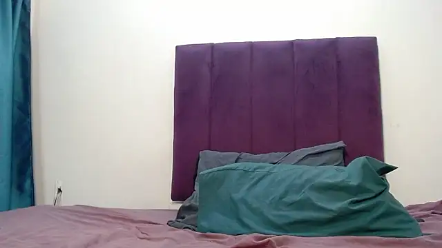 Nova-777's cam snapshot