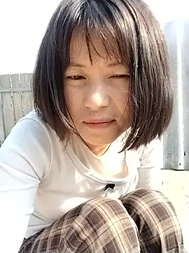 linda_bae00's cam snapshot