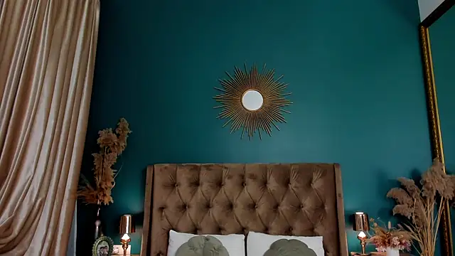 CalyMoon live sex cam