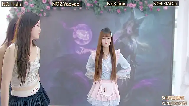 DogdogSM live sex cam