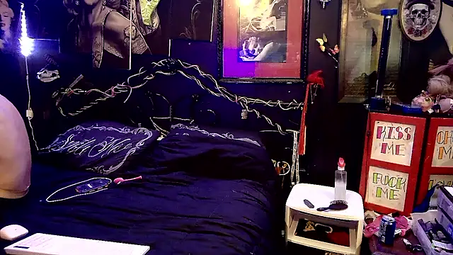 Splash_Queen420's cam snapshot