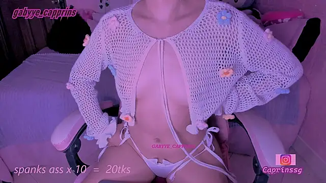 gabyye_capprins's cam snapshot