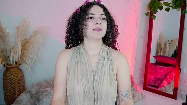 merida_bell18 live sex cam