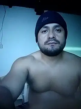 Ant1990 live sex cam