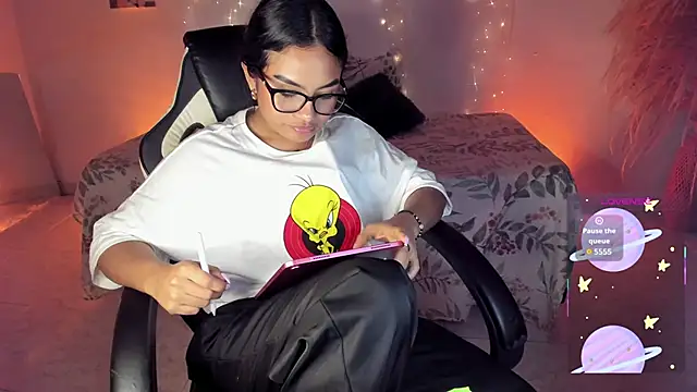 Riana_Kean's cam snapshot