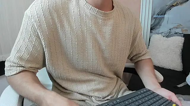 eren_jeager live sex cam