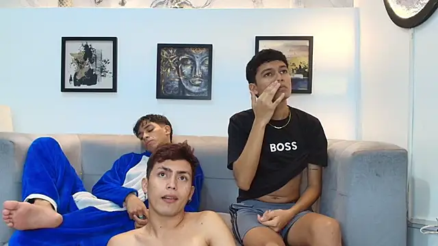 AVENGER_BOYS2026 live sex cam