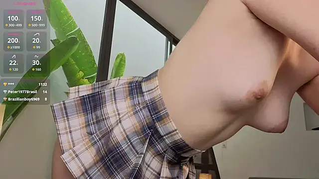 MickasaYo's cam snapshot