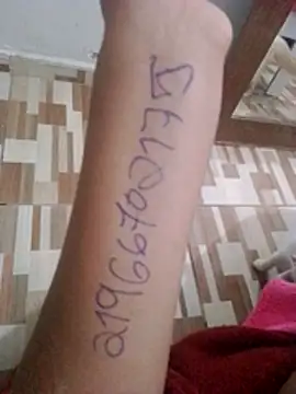 Camilanifeta's cam snapshot