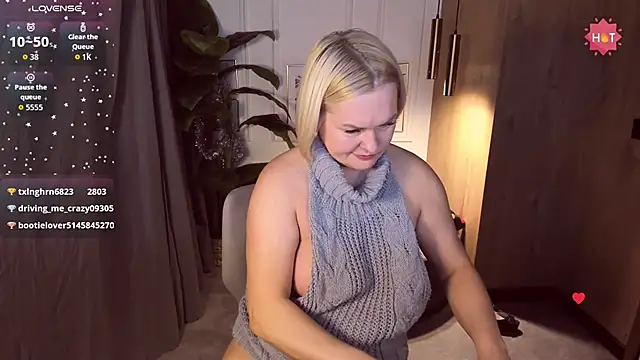 YolandaKiss's cam snapshot