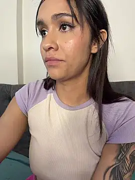 Isabella-Teen's cam snapshot