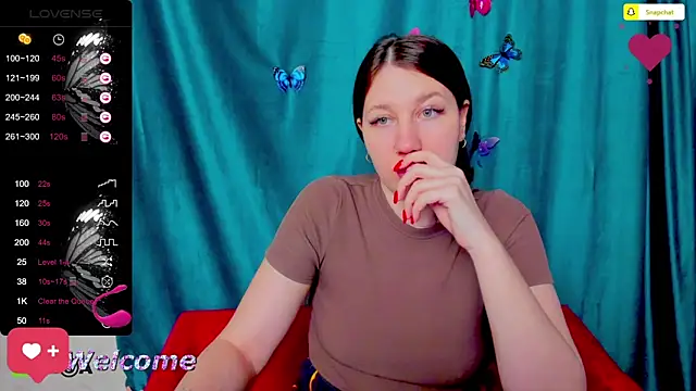 LillyRayRay live sex cam