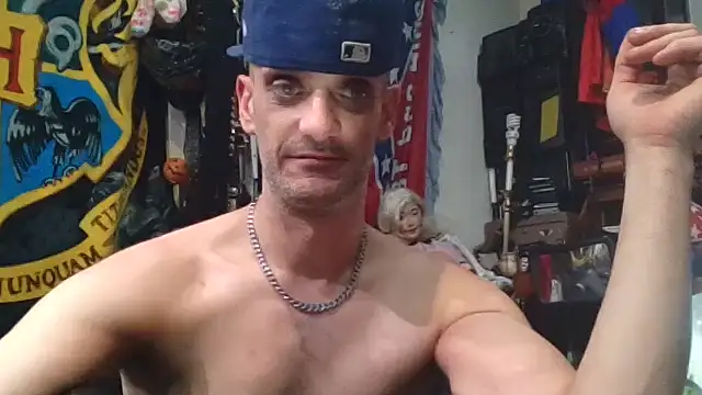 slinginbigD's cam snapshot