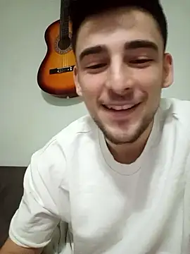 Yasinyasin7 live sex cam