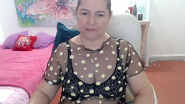 leonela_69's cam snapshot