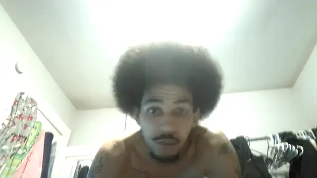 bigdickjojo69 live sex cam