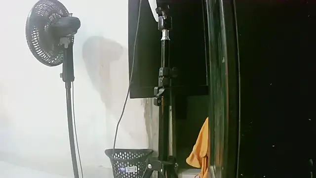 Kat_Valen live sex cam