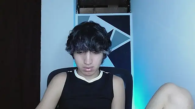 littlextreme live sex cam