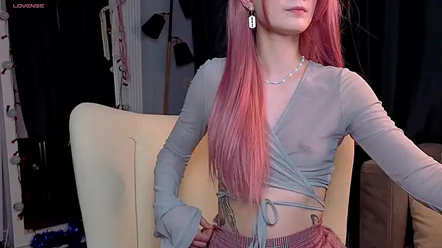 Kitty_smalltits live sex cam