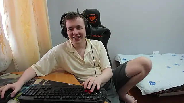 iliaskrislove live sex cam