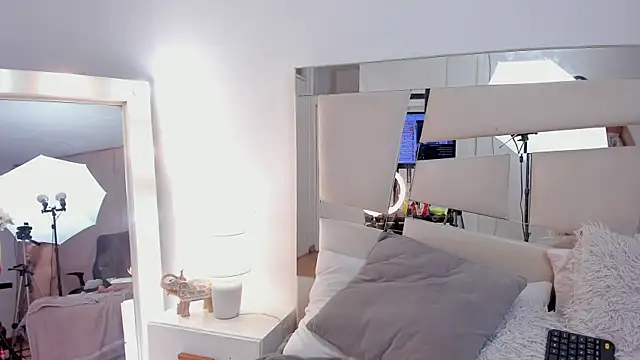 Mariana_Joness's cam snapshot