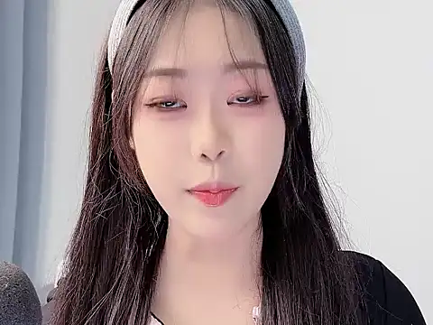 smalldaisy live sex cam