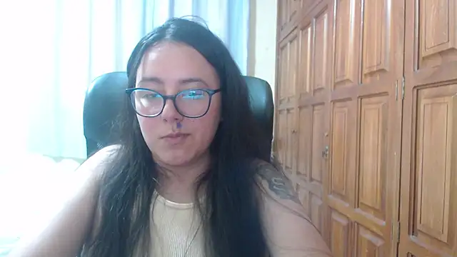 Venus_cat_'s cam snapshot