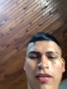 Emiliano_Reyes live sex cam