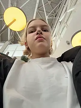 AshleyMur's cam snapshot