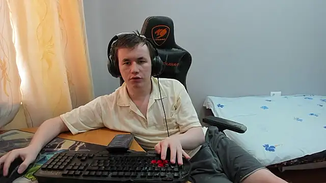 iliaskrislove live sex cam