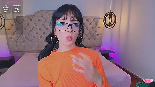 Sweet_1Angel's cam snapshot