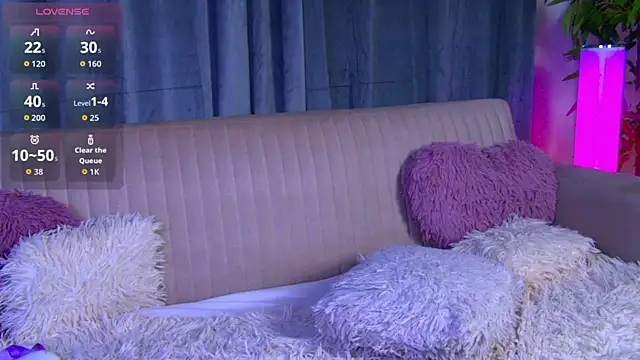 StephaniDoll live sex cam