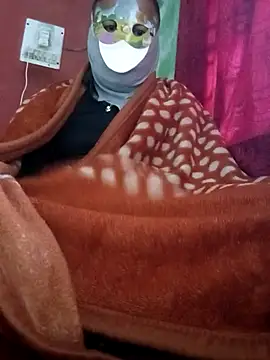 Horny-boyyy live sex cam