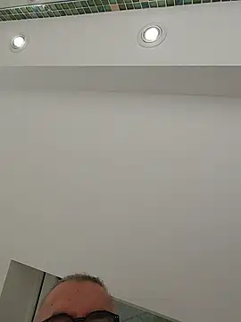 Oldmenhot66 live sex cam