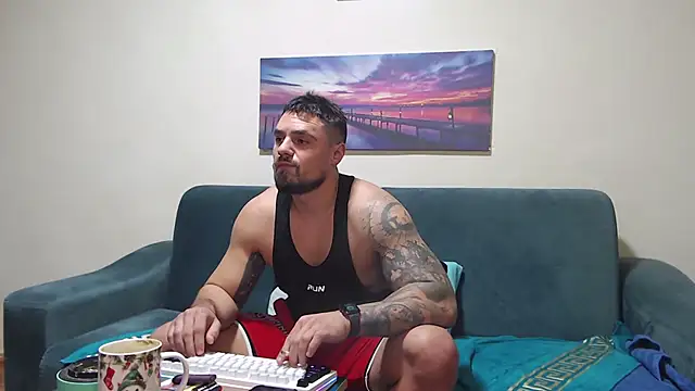 Tiberius_hunk live sex cam