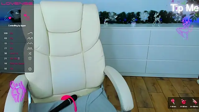 Kamilla_Hot live sex cam