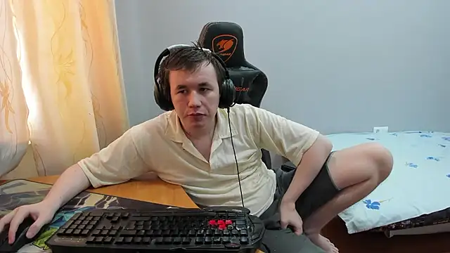 iliaskrislove live sex cam