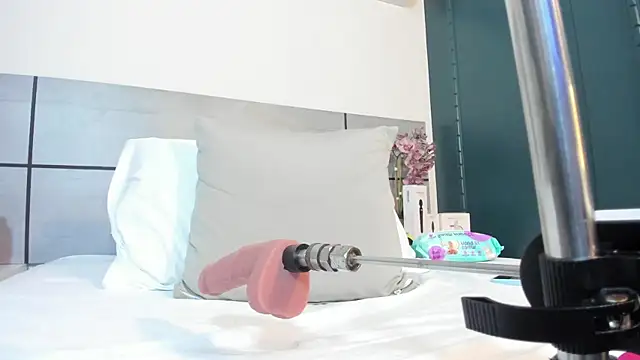 EmmaSmith2's cam snapshot