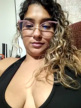 BrendaGirs's cam snapshot