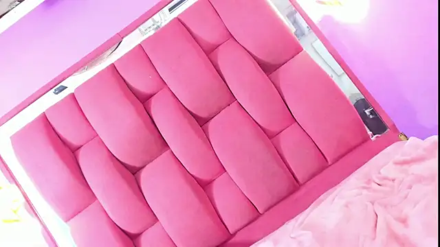 ALICASTILLOVIP live sex cam