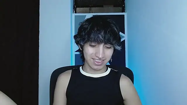 littlextreme live sex cam